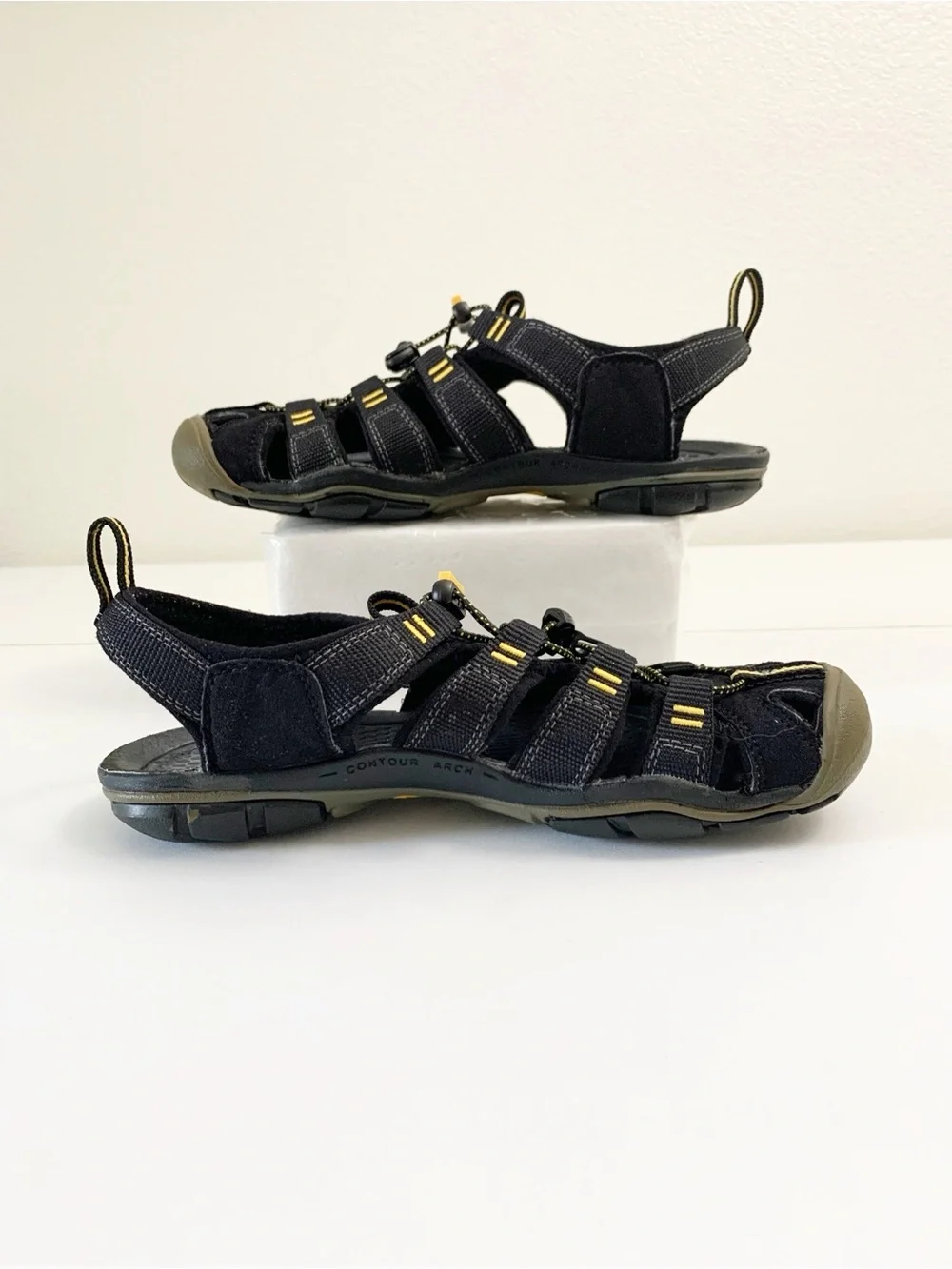 Keen Clearwater CNX Women's Outdoor Sports Sandals ~ 7